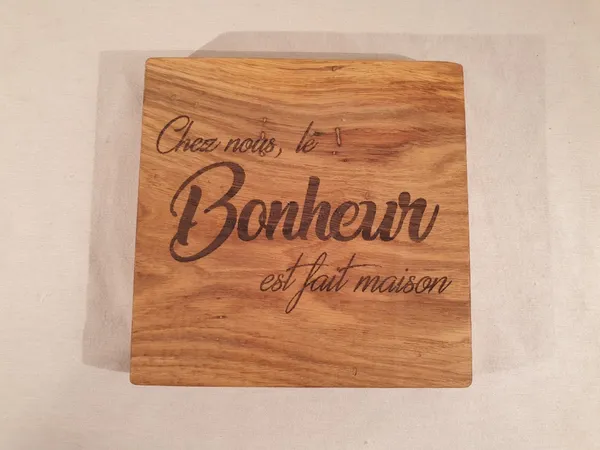 Bois : Chêne | Motif : Bonheur