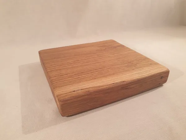 Dessous de plat gauche